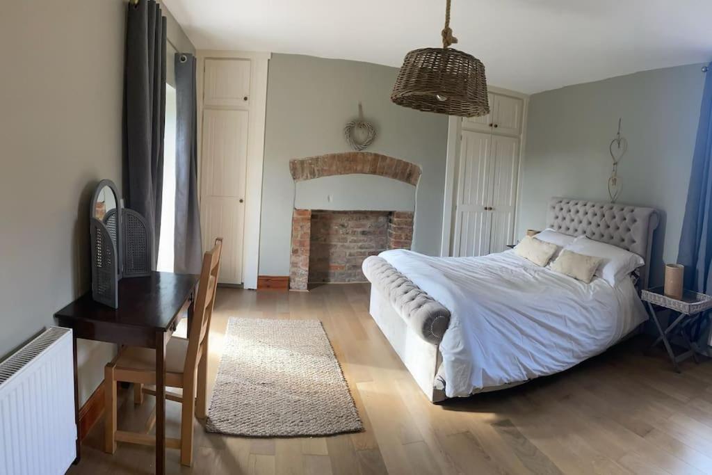 The Annex: 2 Bedroom Cottage, Countryside, Peaceful Getaway With Garden อีสซิงโวลด์ ภายนอก รูปภาพ